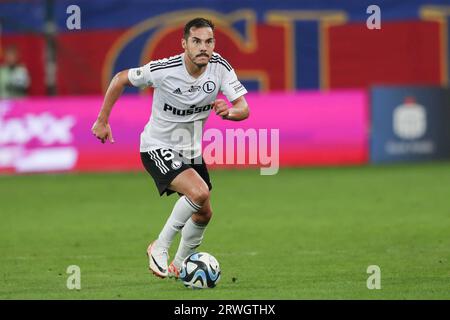 Gliwice, Pologne. 16 septembre 2023. Yuri Ribeiro de Legia Warszawa vu en action lors du match de football polonais PKO Ekstraklasa League 2023/2024 entre Piast Gliwice et Legia Warszawa au stade Muncipal de Gliwice. Score final ; Piast Gliwice 1:1 Legia Warszawa. (Photo Grzegorz Wajda/SOPA Images/Sipa USA) crédit : SIPA USA/Alamy Live News Banque D'Images