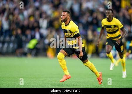 Berne, Suisse. 19 septembre 2023. Elia Meschack (Young Boys) célèbre la victoire après avoir marqué le premier but de son équipe lors de la finale de l'UEFA Champions League entre Young Boys et RB Leipzig au stade Wankdorf de Berne, en Suisse. (Daniela Porcelli/SPP) crédit : SPP Sport Press photo. /Alamy Live News Banque D'Images