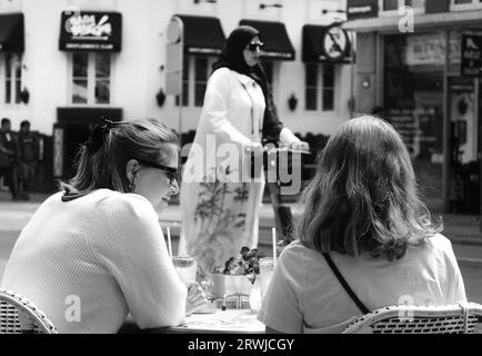 Le vibrant Mojoe Kitchen & Bar sur Gothersgade, Copenhague, Danemark. Banque D'Images