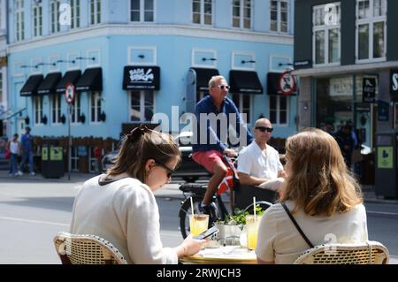 Le vibrant Mojoe Kitchen & Bar sur Gothersgade, Copenhague, Danemark. Banque D'Images