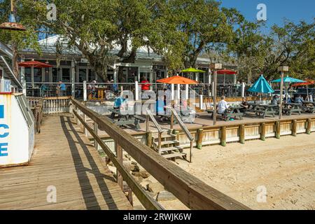 Le restaurant de la tante Kate, situé sur le front de mer, sur la rivière Tolomato, à St. Augustine, en Floride, propose une cuisine familiale de qualité et des fruits de mer locaux frais. (ÉTATS-UNIS) Banque D'Images