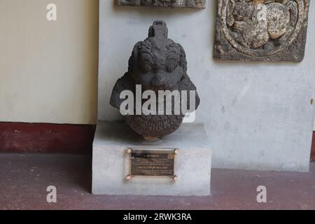 Statue d'Arca au musée Sonobudoyo. Cette statue était utilisée pour le culte par les hindous et les bouddhistes dans les temps anciens. Yogyakarta, Indonésie - 21 01 2023. Banque D'Images