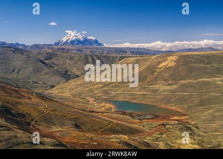 Chacaltaya pittoresque en Amérique du Sud Andes Banque D'Images