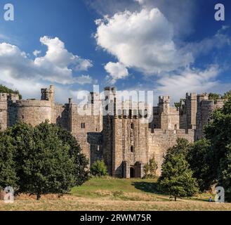 Château de Bodiam historique dans l'East Sussex, Angleterre Banque D'Images