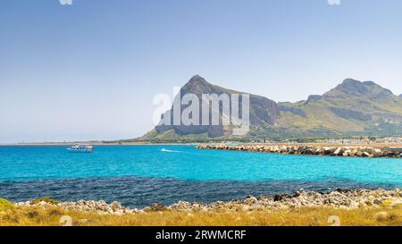 San Vito Lo Capo, une destination attrayante avec belle plage en Sicile, Italie, Europe. Banque D'Images