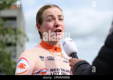 Emmen, pays-Bas. 20 septembre 2023. Le néerlandais Riejanne Markus parle à la presse après le contre-la-montre individuel féminin élite aux Championnats d'Europe sur route de l'UEC, une piste de 29 5 km à Emmen, aux pays-Bas, mercredi 20 septembre 2023. Les championnats d'Europe de cyclisme se déroulent du 20 au 24 septembre. BELGA PHOTO DAVID PINTENS crédit : Belga News Agency/Alamy Live News Banque D'Images