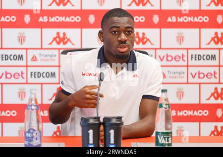 La Turbie, Frankreich. 20 septembre 2023. La Turbie, France - 20 septembre 2023 : Conférence de presse avant le match AS Monaco vs OGC Nice avec le milieu de terrain français Youssouf Fofana. Fussball, football, L1, Ligue 1. Mandoga Media Allemagne crédit : dpa/Alamy Live News Banque D'Images