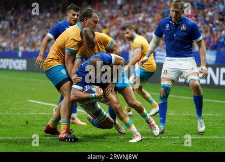 L'Italien Lorenzo Cannone marque son quatrième essai lors de la coupe du monde de Rugby 2023, poule A match au Stade de Nice, en France. Date de la photo : mercredi 20 septembre 2023. Banque D'Images