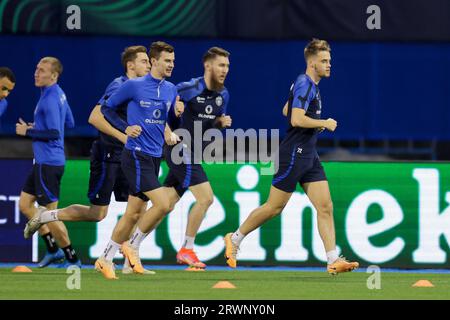 Zagreb, Croatie. 20 septembre 2023. Joueurs du FC Astana lors de la séance d'entraînement avant le match du groupe C de l'UEFA Europa Conference League entre le Dinamo Zagreb et Astana au Maksimir Stadium à Zagreb, Croatie, le 20 septembre 2023. Photo : Luka Stanzl/PIXSELL. Crédit : Pixsell/Alamy Live News Banque D'Images