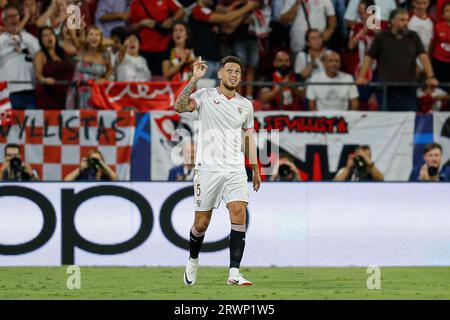 Séville, Espagne. 20 septembre 2023. Lucas Ocampos du Sevilla FC lors du match de l'UEFA Champions League, groupe B, entre le Sevilla FC et le RC Lens a joué au Ramon Sanchez Pizjuan Stadium le 20 septembre 2023 à Séville, Espagne. (Photo Antonio Pozo/PRESSINPHOTO) crédit : PRESSINPHOTO SPORTS AGENCY/Alamy Live News Banque D'Images