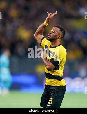 Berne, Suisse. 19 septembre 2023. #15 Meschack Elia (Young Boys) célèbre après avoir marqué le premier but de son équipe lors de la finale de l'UEFA Champions League entre Young Boys et RB Leipzig au stade Wankdorf de Berne, en Suisse. (Daniela Porcelli/SPP) crédit : SPP Sport Press photo. /Alamy Live News Banque D'Images