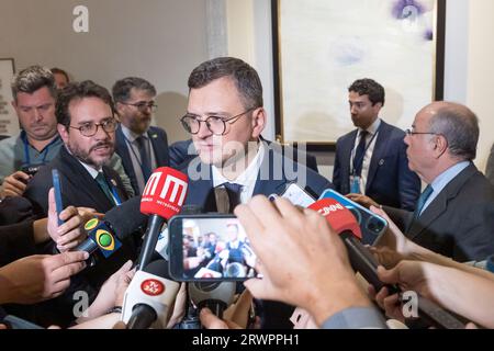 New York, États-Unis. 20 septembre 2023. Le ministre des Affaires étrangères de l’Ukraine, Dmytro Kuleba, rencontre des journalistes dans un hôtel de l’île de Manhattan à New York aux États-Unis ce mercredi 20. Crédit : Brazil photo Press/Alamy Live News Banque D'Images