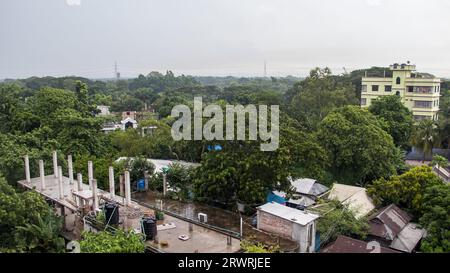 Arial voit la photographie de forêt verte de Ruhitpur, Bangladesh, le 05 septembre 2022 Banque D'Images