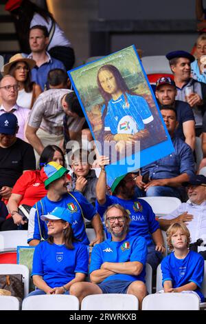 Nice, France. 20 septembre 2023. Fans d'Italie lors du match de coupe du monde de rugby entre l'Italie et l'Uruguay au Stade de Nice le 20 septembre 2023 à Nice, France. Photo Baptiste Paquot/ABACAPRESS.COM crédit : Abaca Press/Alamy Live News Banque D'Images