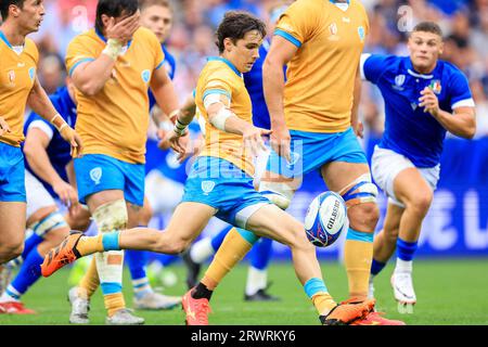 Nice, France. 20 septembre 2023. Felipe Etcheverry #10 de l'Uruguay lors du match de coupe du monde de rugby entre l'Italie et l'Uruguay au Stade de Nice le 20 septembre 2023 à Nice, France. Photo Baptiste Paquot/ABACAPRESS.COM crédit : Abaca Press/Alamy Live News Banque D'Images