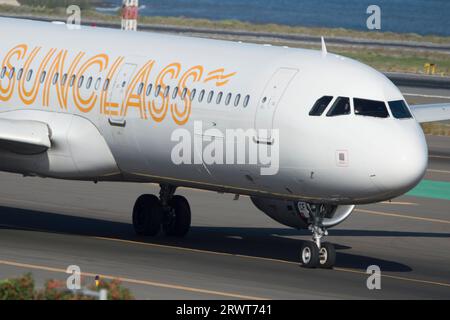 Avión de línea Airbus A321 de Sunclass Airlines Banque D'Images