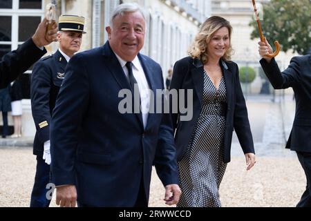 Le président du Sénat français Gerard Larcher et le président de l'Assemblée nationale française Yael Braun-Pivet arrivent au Sénat français, devant le roi britannique Charles s'adressant aux sénateurs et aux membres de l'Assemblée nationale, à Paris le 21 septembre 2023. Le roi Charles III de Grande-Bretagne et son épouse la reine Camilla sont en visite d'État de trois jours à partir du 20 septembre 2023, à Paris et Bordeaux, six mois après les émeutes et les grèves ont forcé le report de dernière minute de sa première visite d'État en tant que roi. Photo de Raphael Lafargue/ABACAPRESS.COM Banque D'Images