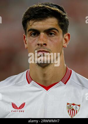 Séville, Espagne. 20 septembre 2023. Juanlu Sanchez du Sevilla FC lors du match de l'UEFA Champions League, Groupe B, entre le Sevilla FC et le RC Lens a joué au Ramon Sanchez Pizjuan Stadium le 20 septembre 2023 à Séville, Espagne. (Photo Antonio Pozo/PRESSINPHOTO) crédit : PRESSINPHOTO SPORTS AGENCY/Alamy Live News Banque D'Images