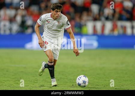 Séville, Espagne. 20 septembre 2023. Juanlu Sanchez du Sevilla FC lors du match de l'UEFA Champions League, Groupe B, entre le Sevilla FC et le RC Lens a joué au Ramon Sanchez Pizjuan Stadium le 20 septembre 2023 à Séville, Espagne. (Photo Antonio Pozo/PRESSINPHOTO) crédit : PRESSINPHOTO SPORTS AGENCY/Alamy Live News Banque D'Images