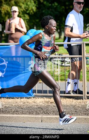 Peres Jepchirchir, gagnante féminine de la Great North Run 2023 Banque D'Images