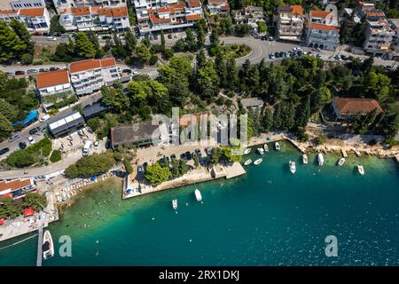 Vue panoramique aérienne de Neum, seule ville côtière de Bosnie-Herzégovine. Banque D'Images