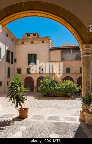 Arrière-cour de la cathédrale à Palma, Majorque, Espagne Banque D'Images