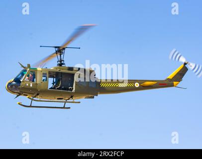 Bell UH-1 Iroquois, surnommé hélicoptère militaire Huey au SHG AIRSHOW 2023 Banque D'Images