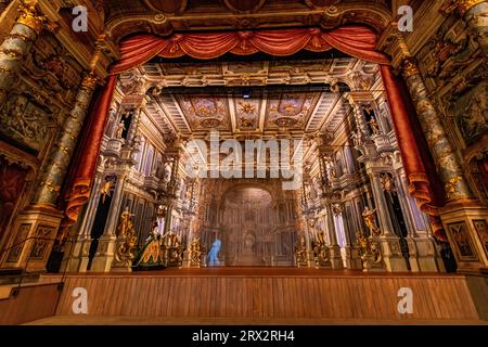 Intérieur de l'Opéra Margravial, site du patrimoine mondial de l'UNESCO, Bayreuth, Bavière, Allemagne, Europe Banque D'Images