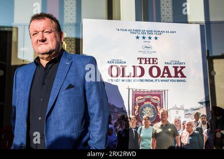 L'acteur principal Dave Turner à la première britannique de The Old Oak, Gala Theatre and Cinema, Durham Royaume-Uni. 21/9/2023. Photographie : Stuart Boulton Banque D'Images