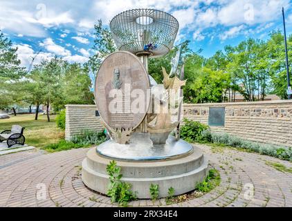 Le monument écossais, érigé en 1993 pour commémorer les colons écossais du 19e siècle dirigés par le comte de Selkirk, à Waterfront Drive, Winnipeg, Manitoba Banque D'Images