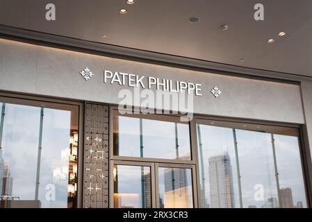 Bangkok, Thaïlande - 2 septembre 2023 : extérieur du magasin Patek Philippe dans le centre commercial Iconsiam. Banque D'Images