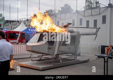 Wels, Autriche. 22 septembre 2023. „Die Österreichische Leitmesse für Einsatzorganisationen“ convention de sauvetage „Retter Messe Wels“ présentant les derniers développements en matière de lutte contre l’incendie, de sauvetage et de technologie policière ©Andreas Stroh crédit : Andreas Stroh/Alamy Live News Banque D'Images