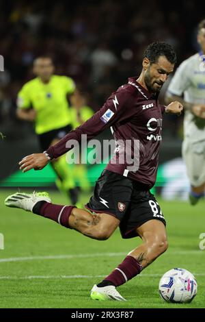 Salerne, Italie. 25 août 2023. Antonio Candreva de l'US Salernitana en action lors du match de football Serie A entre l'US Salernitana et Frosinone Calcio au stade Arechi de Salerne (Italie), le 22 septembre 2023. Crédit : Insidefoto di andrea staccioli/Alamy Live News Banque D'Images