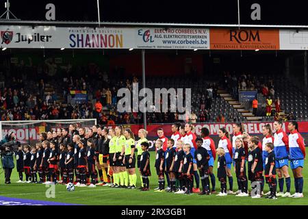 LEUVEN - alignement lors du match féminin de l'UEFA Nations League entre la Belgique et les pays-Bas au stade Den Dreef le 22 septembre 2023 à Leuven, Belgique. ANP GERRIT VAN COLOGNE Banque D'Images