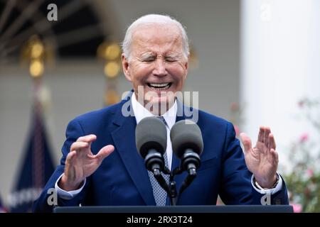 Le président AMÉRICAIN Joe Biden prend la parole lors d'un événement de violence armée dans la roseraie de la Maison Blanche à Washington, DC, États-Unis. 22 septembre 2023. Biden a annoncé que la Maison Blanche créait un tout premier Bureau de prévention de la violence armée. Crédit : SIPA USA/Alamy Live News Banque D'Images