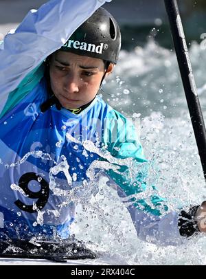 Waltham Cross. Royaume-Uni. 22 septembre 2023. Championnats du monde de canoë 2023. Lee Valley White Water Centre. Waltham Cross. Monica Doria Vilarrubla (AND) en demi-finale de canoë féminin lors des Championnats du monde de canoë 2023 au Lee Valley White Water Centre, Royaume-Uni. Banque D'Images