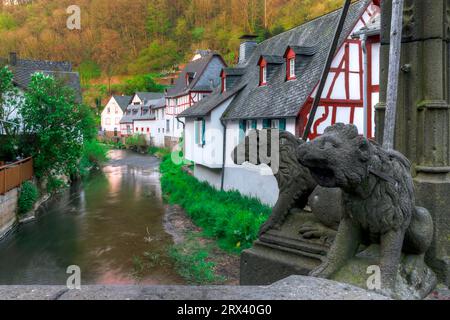 Monreal, Eifel, Rhénanie-Palatinat, Moselle, Allemagne Banque D'Images