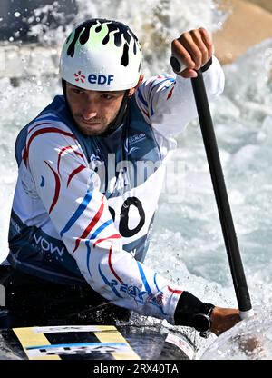 Waltham Cross, Royaume-Uni. 22 septembre 2023. Championnats du monde de canoë 2023. Lee Valley White Water Centre. Waltham Cross. Jules Bernardet (FRA) en demi-finale de canoë hommes lors des Championnats du monde de canoë 2023 au Lee Valley White Water Centre, Royaume-Uni. Crédit : Sport in Pictures/Alamy Live News Banque D'Images