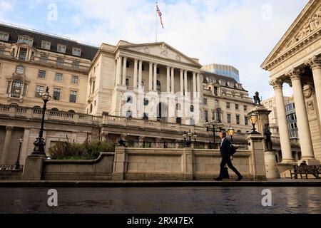 La Banque d'Angleterre, Bank Junction, adjacente à la Royal Exchange dans la ville de Londres. Banque D'Images