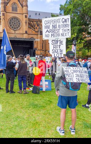 Sydney, Australie. 23 septembre 2023. Les Australiens soutiennent le « non ! » Votez au référendum Voice to Parliament Rassemblez-vous lors d'un rassemblement à Hyde Park. Crédit : Robert Wallace / Wallace Media Network / Alamy Live News Banque D'Images