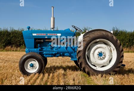 Un tracteur Ford 5000 vintage Banque D'Images