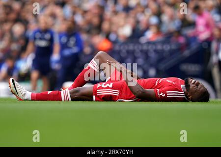 Nuno Tavares de Nottingham Forest apparaît dans pain lors du match de Premier League à l'Etihad Stadium de Manchester. Date de la photo : Samedi 23 septembre 2023. Banque D'Images