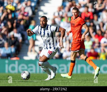 West Bromwich, Royaume-Uni. 23 septembre 2023. Matthew Phillips de West Bromwich Albion en action lors de l'EFL Sky Bet Championship match entre West Bromwich Albion et Millwall aux Hawthorns, West Bromwich, Angleterre le 23 septembre 2023. Photo de Stuart Leggett. Usage éditorial uniquement, licence requise pour un usage commercial. Aucune utilisation dans les Paris, les jeux ou les publications d'un seul club/ligue/joueur. Crédit : UK Sports pics Ltd/Alamy Live News Banque D'Images
