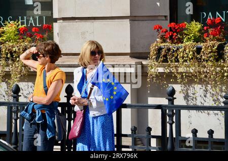 le rejoindre la marche de l'ue et la manifestation anti brexit whitehall parliament square central londres angleterre royaume-uni 23 sep 2023 Banque D'Images