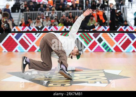 Leuven, Belgique. 23 septembre 2023. Ami Yuasa du Japon concourt au Championnat du monde de breaking WDSF 2023 à Leuven, Belgique, le 23 septembre 2023. Crédit : Zheng Huansong/Xinhua/Alamy Live News Banque D'Images