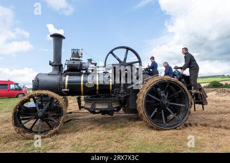 Low Ham.Somerset.United Kingdom.July 23rd 2023.Un moteur de labour Fowler restauré de 1870 appelé Margaret est exposé au Somerset Steam and count Banque D'Images