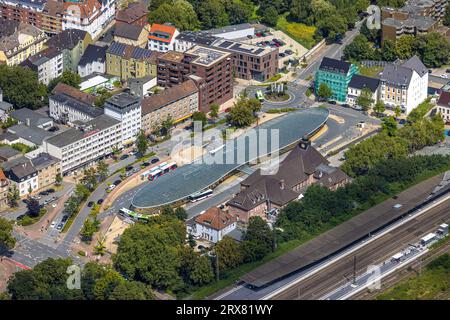 Vue aérienne, gare routière et toit futuriste à Konrad-Adenauer-Platz, Baukau, Herne, région de la Ruhr, Rhénanie du Nord-Westphalie, Allemagne, DE, Europe, trafic Banque D'Images