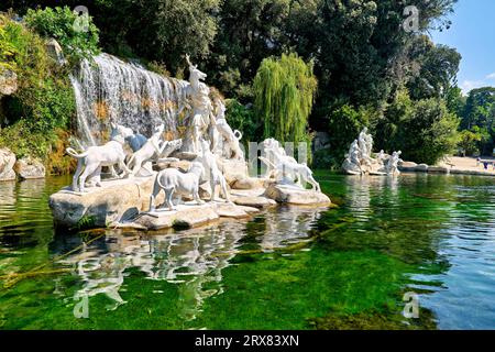 Caserta Campania Italie. Le Palais Royal. La fontaine de Diane et Actaeon Banque D'Images