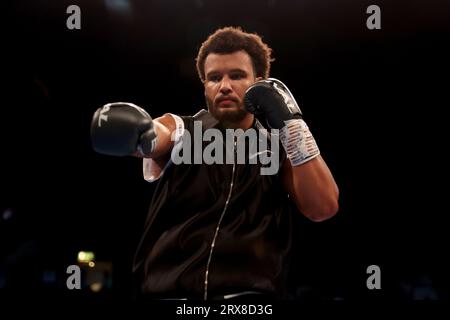 Moses Itauma célèbre après avoir remporté la victoire sur amine Boucetta au premier tour lors du Heavyweight Match à l'OVO Arena Wembley, Londres. Date de la photo : Samedi 23 septembre 2023. Banque D'Images