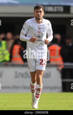 Northampton, Royaume-Uni. 23 septembre 2023. Corey O'Keeffe #22 de Barnsley lors du match de Sky Bet League 1 Northampton Town vs Barnsley au Sixfields Stadium, Northampton, Royaume-Uni, le 23 septembre 2023 (photo par Alfie Cosgrove/News Images) à Northampton, Royaume-Uni le 9/23/2023. (Photo Alfie Cosgrove/News Images/Sipa USA) crédit : SIPA USA/Alamy Live News Banque D'Images